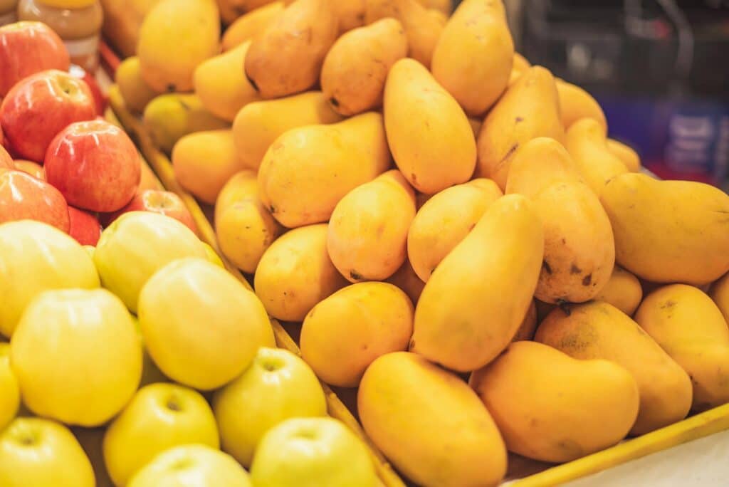 10 Healthiest Fruits That Boost Your Body Naturally 9 Mangoes