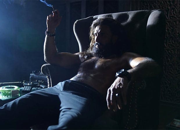 Dhurandhar leaves LizSX1