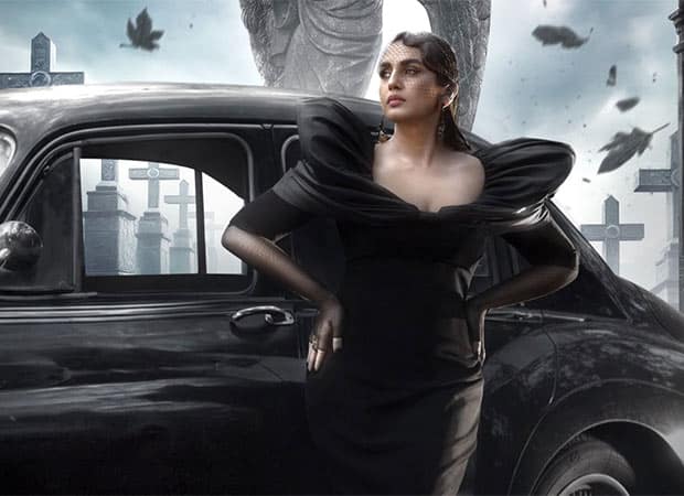 Huma Qureshi turns into goth queen Elizabeth for Toxic A Fairytale for Grown Ups Geetu 620 P1p17e