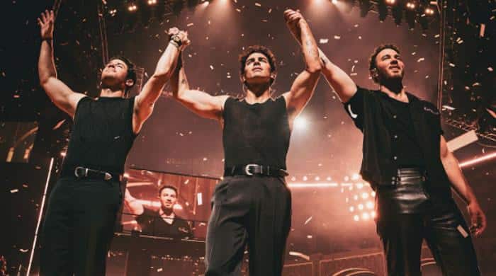 Jonas Brothers reflect on 'unforgettable run' as tour nears end 1 l 641206 120335 updates NRZ4Z8