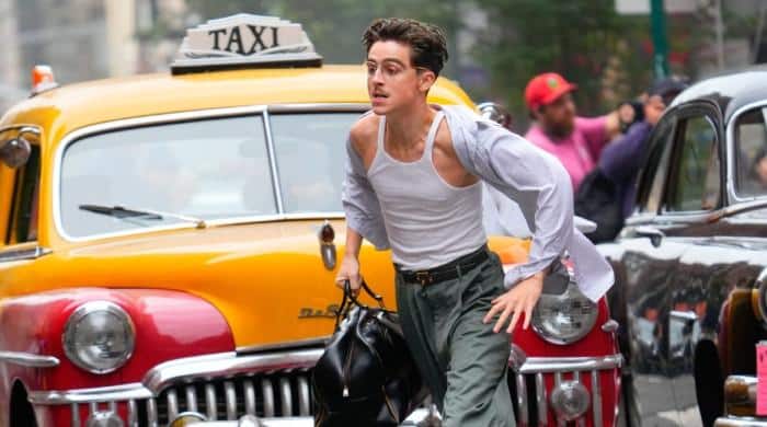 'Marty Supreme': Timothée Chalamet, Odessa A'zion set tone for movie 1 l 641218 124803 updates 4juttW