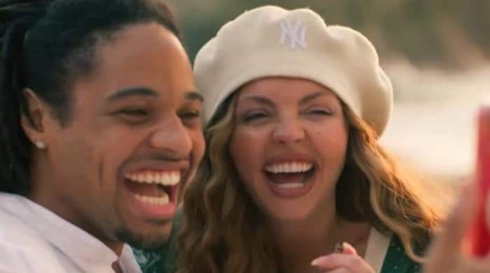 l 649313 110405 updates uoHowg