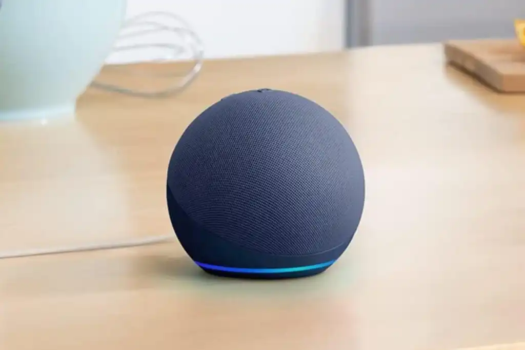 Smart 12 Black Friday deal Amazons Echo Dot can be